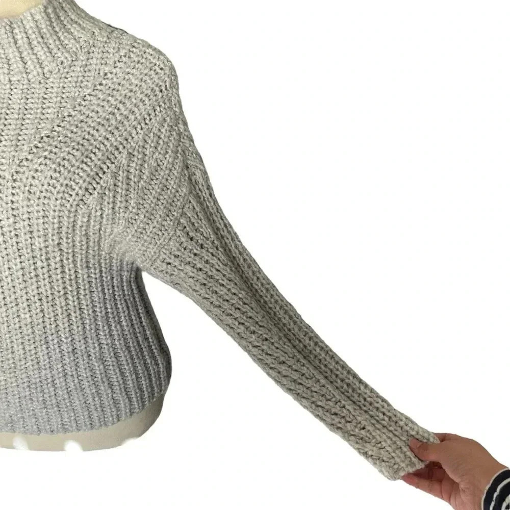 Express Wool Blend Mock Neck Chunky Cable Knit Metallic Threads Women Sweater M - Picture 5 of 8